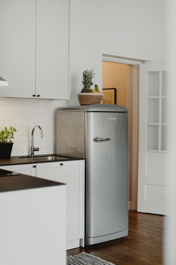 Cozy Apartment Near Zalgirio Arena By Urban Rent Kaunas Eksteriør bilde